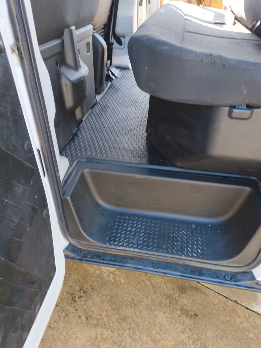 Iveco Daily Tipper 70C , 7 ton - Image 4
