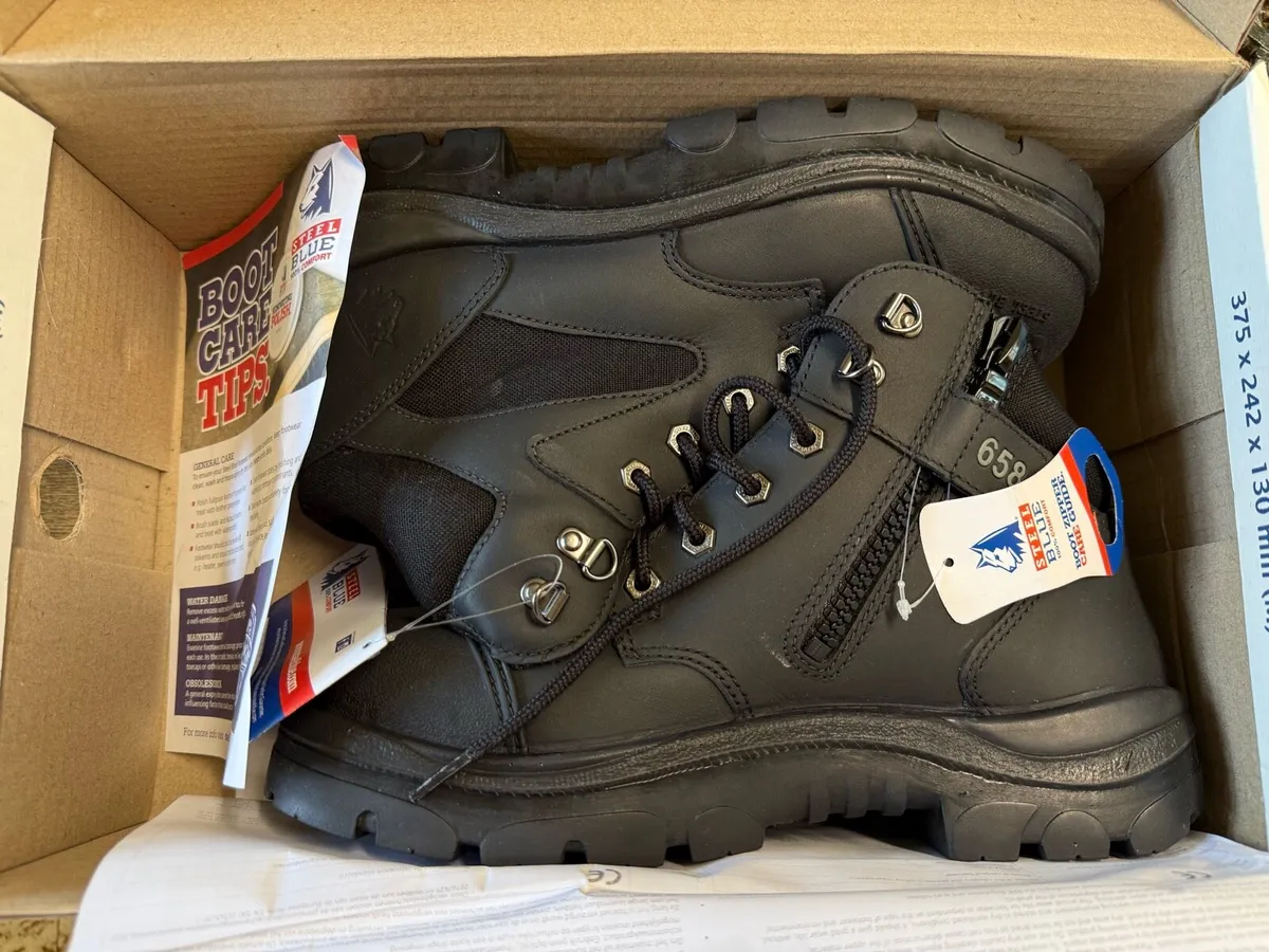 Steel Blue Safety Boots - Image 1