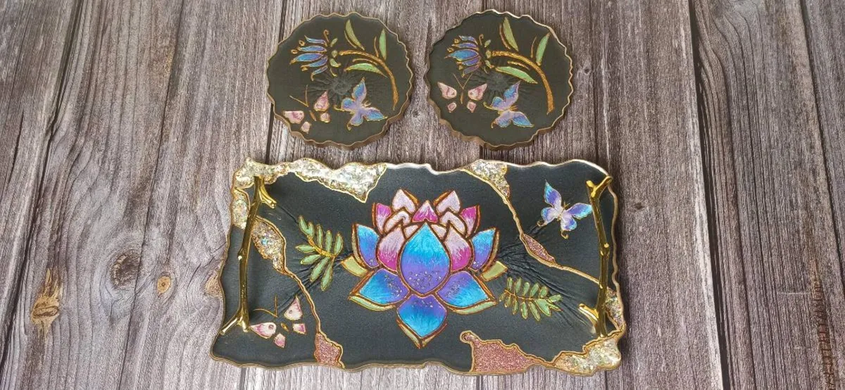Handmade Epoxy Resin Tray Set - Image 1