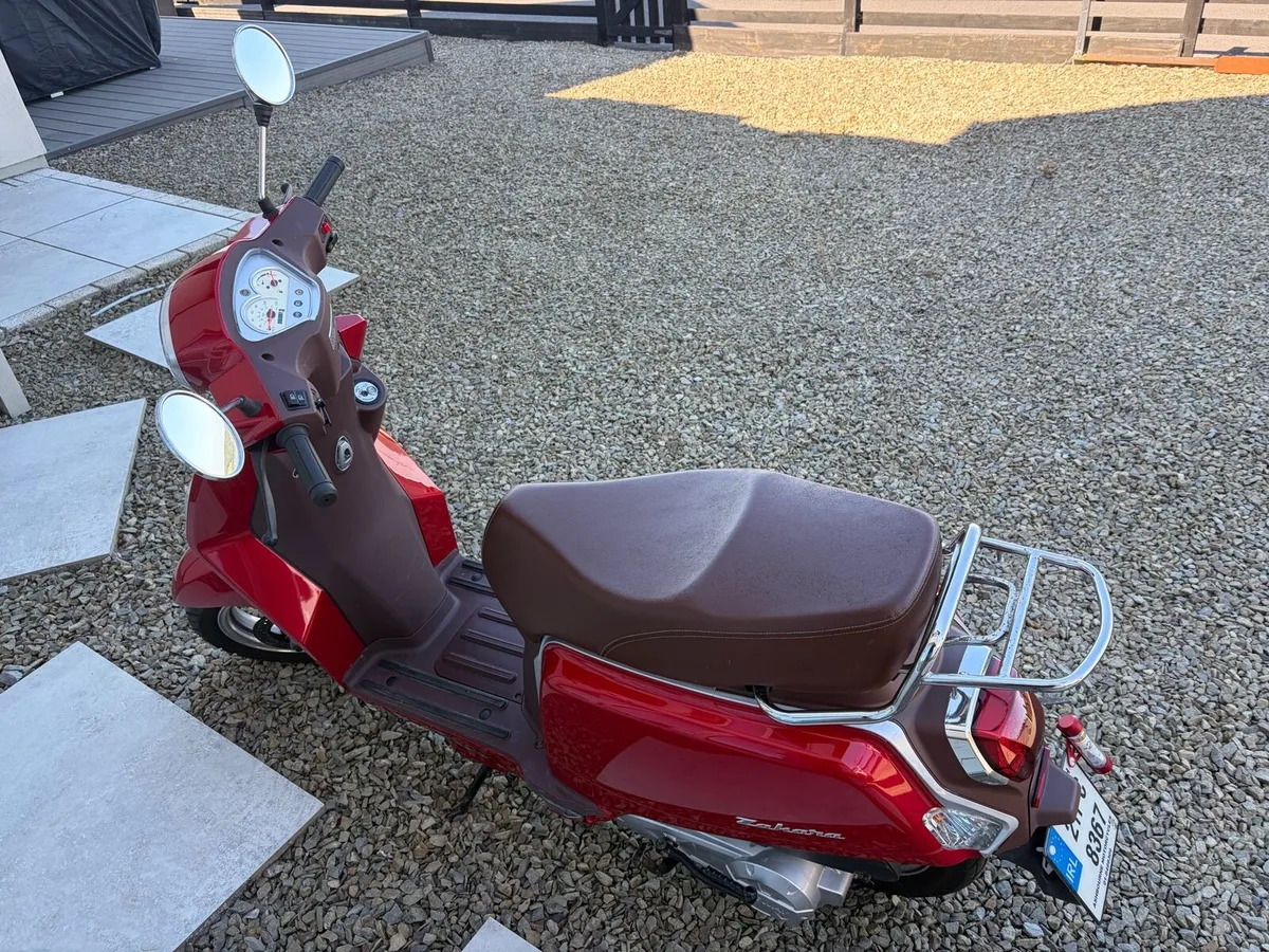 Scooter - Image 4