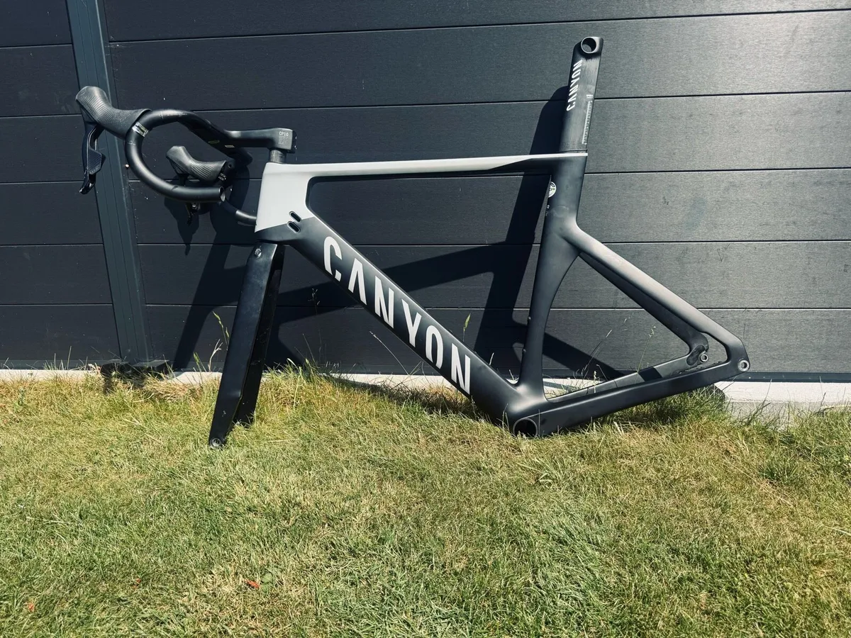 Canyon aeroad