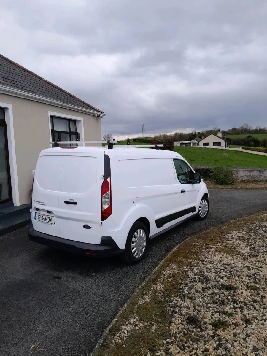 Ford Transit Connect - Image 4