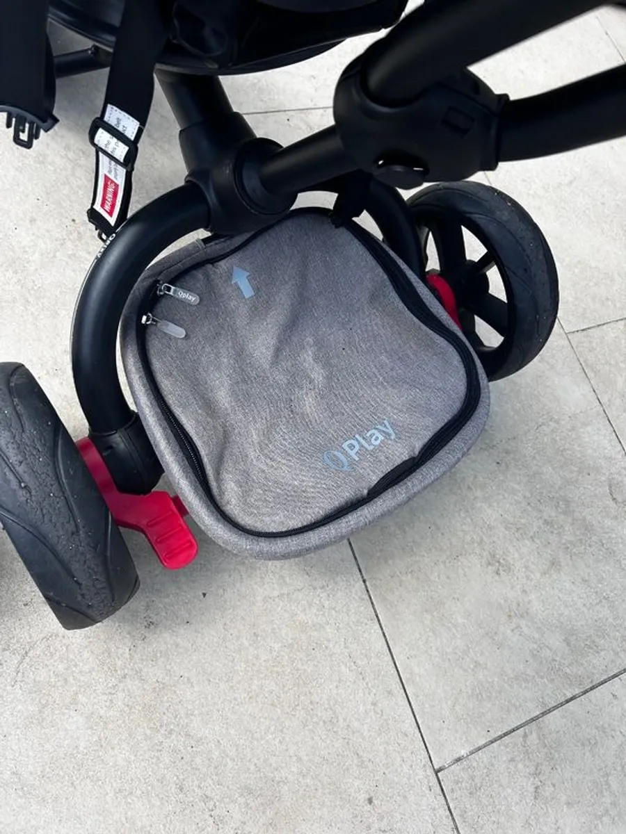Q play 3 in 1 trike - Image 4
