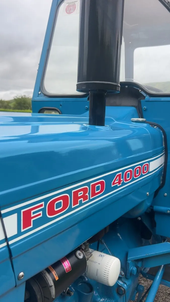 Ford 4000 - Image 1