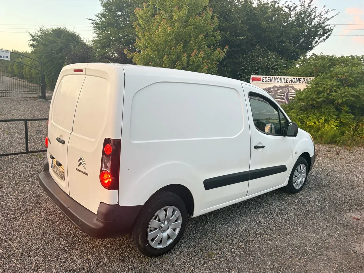 2016 Citreon Berlingo 1.6Diesel 3 Seats DOE&TAX - Image 3