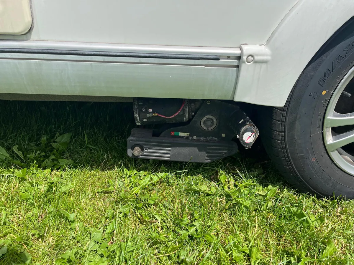 ✨STUNNING ELDDIS AVANTE CLUB 6 BERTH✨ - Image 3