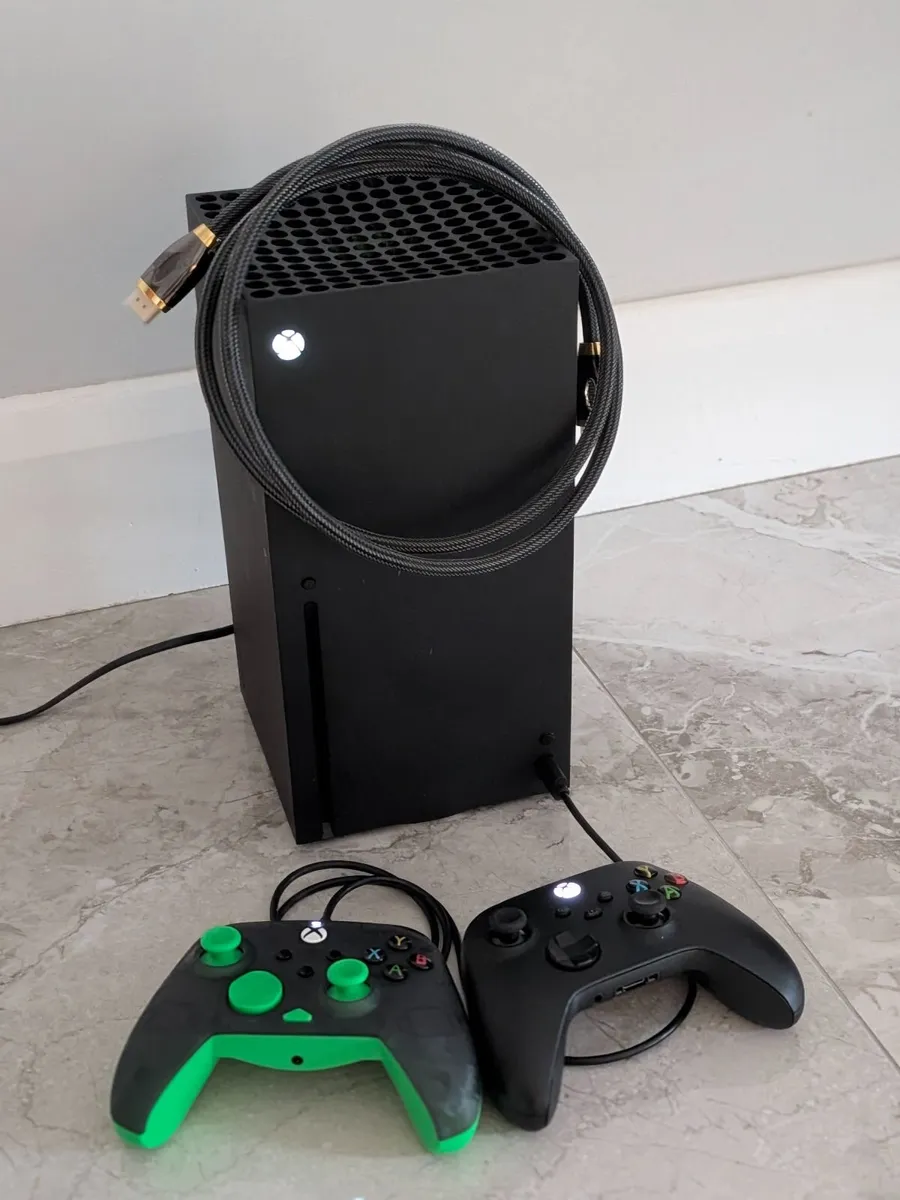XBOX SERIES X 2x controllers - Image 2