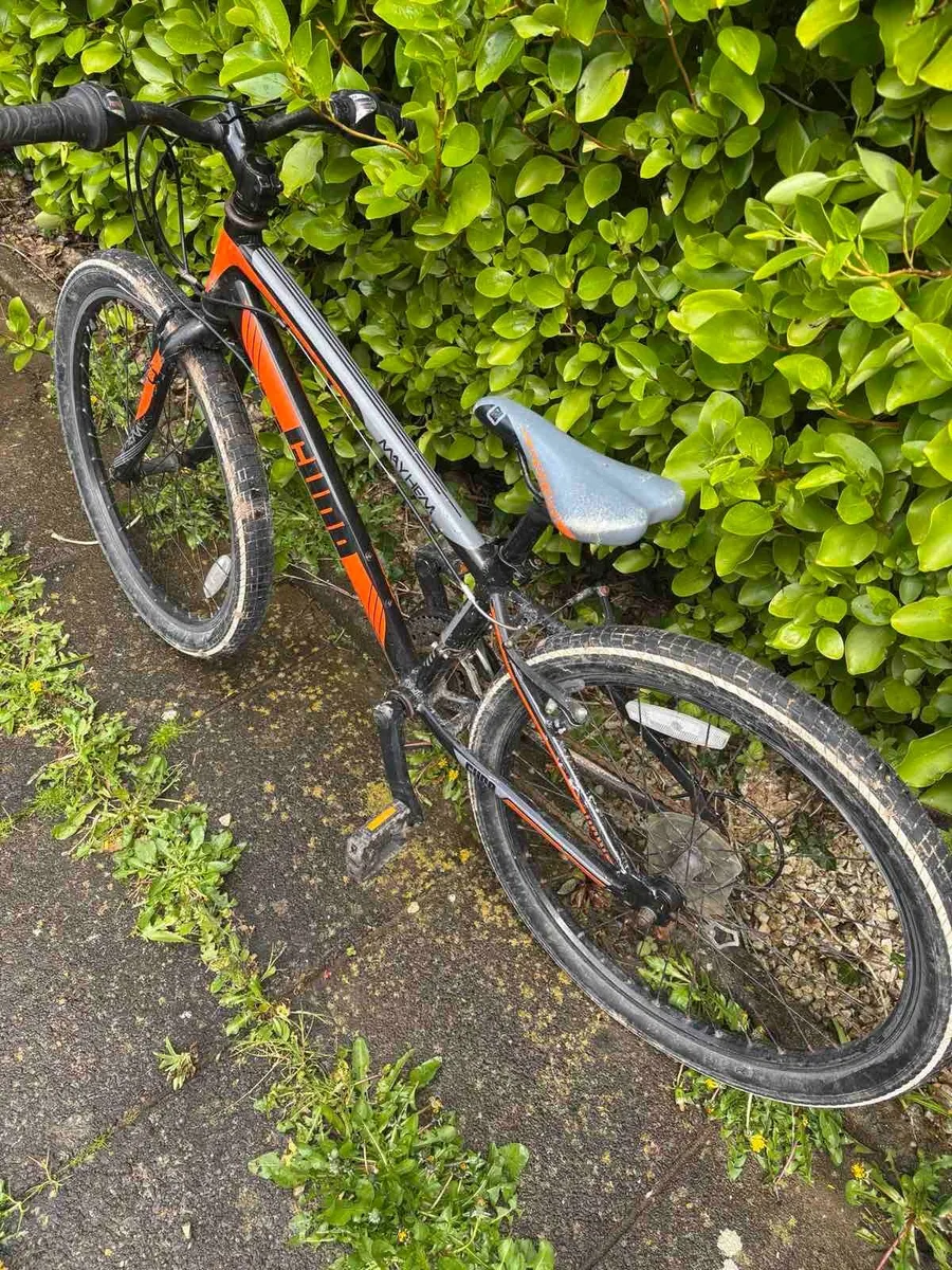 Kids' Bike – 24" Wheels – Great Condition - Image 2
