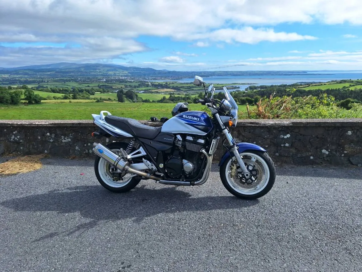 Suzuki GSX 1400 2003 - Image 2