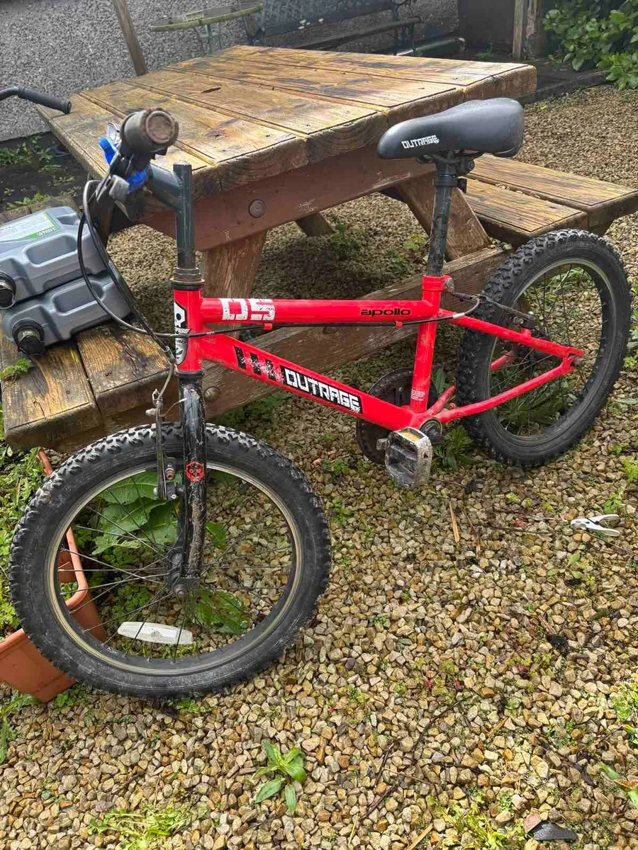 Kids' Bike (Ages 5–8)