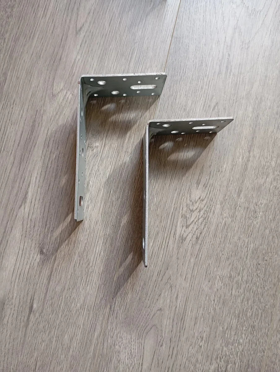 Brackets & Bolts - Image 3