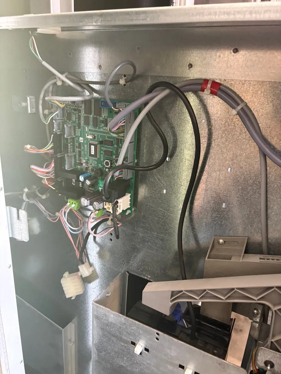 Necta Combi Vending Machine for Sale - Image 3