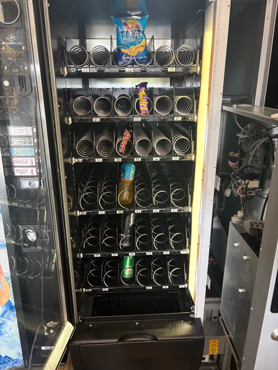 Necta Combi Vending Machine for Sale - Image 4