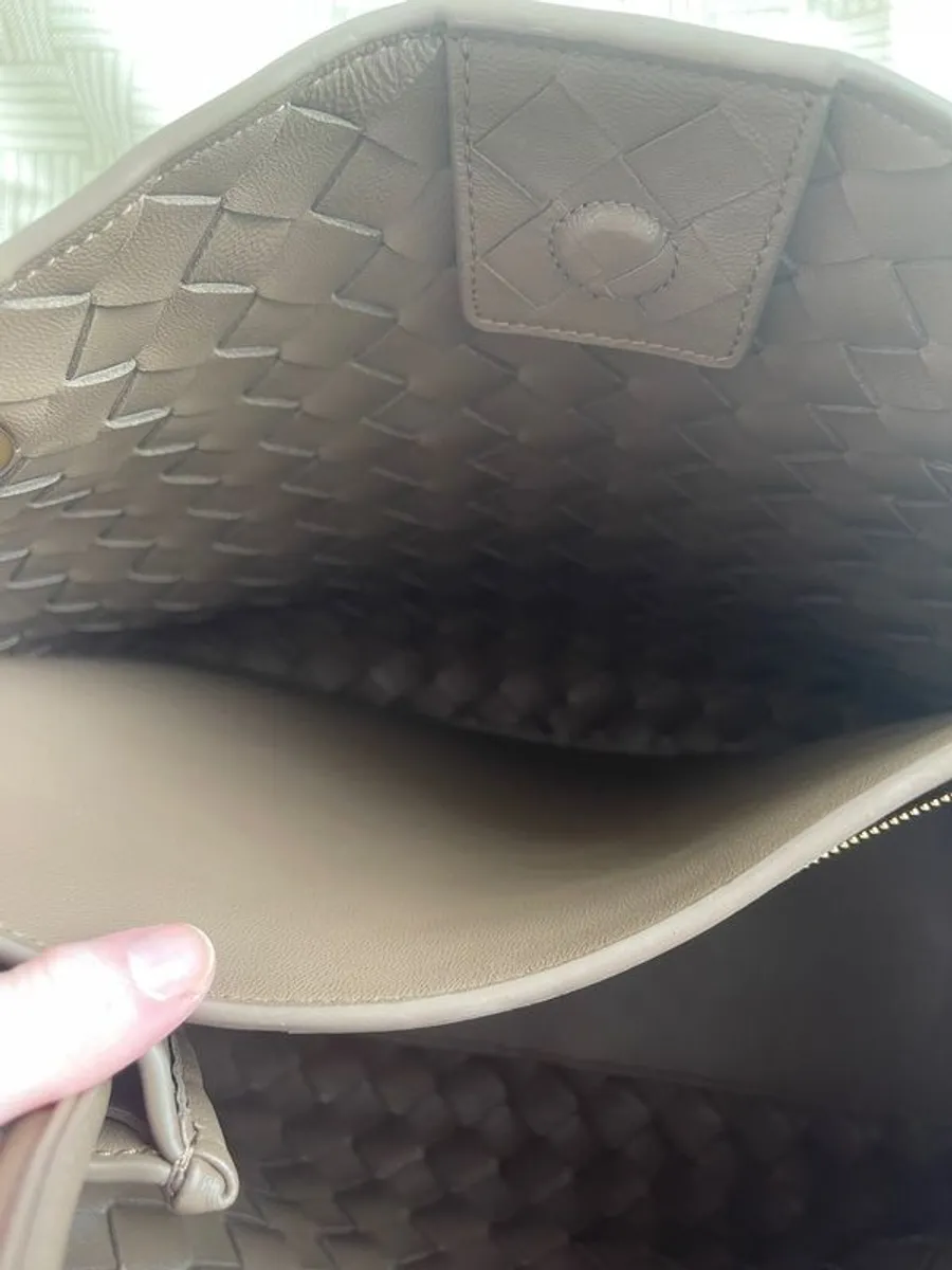 ladies genuine leather handbag - Image 3