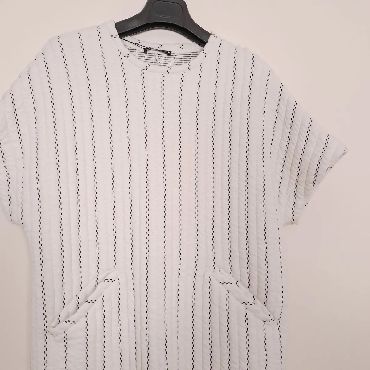 Zara White Black Quilted Shift Midi Dress Size S - Image 3