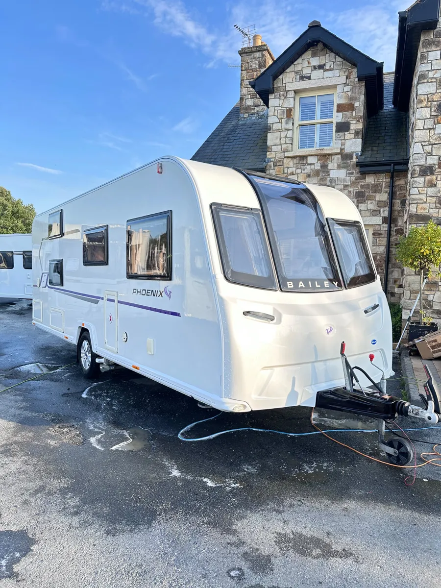 ✨STUNNING BAILEY PHOENIX 650 5-6 BERTH✨ - Image 1