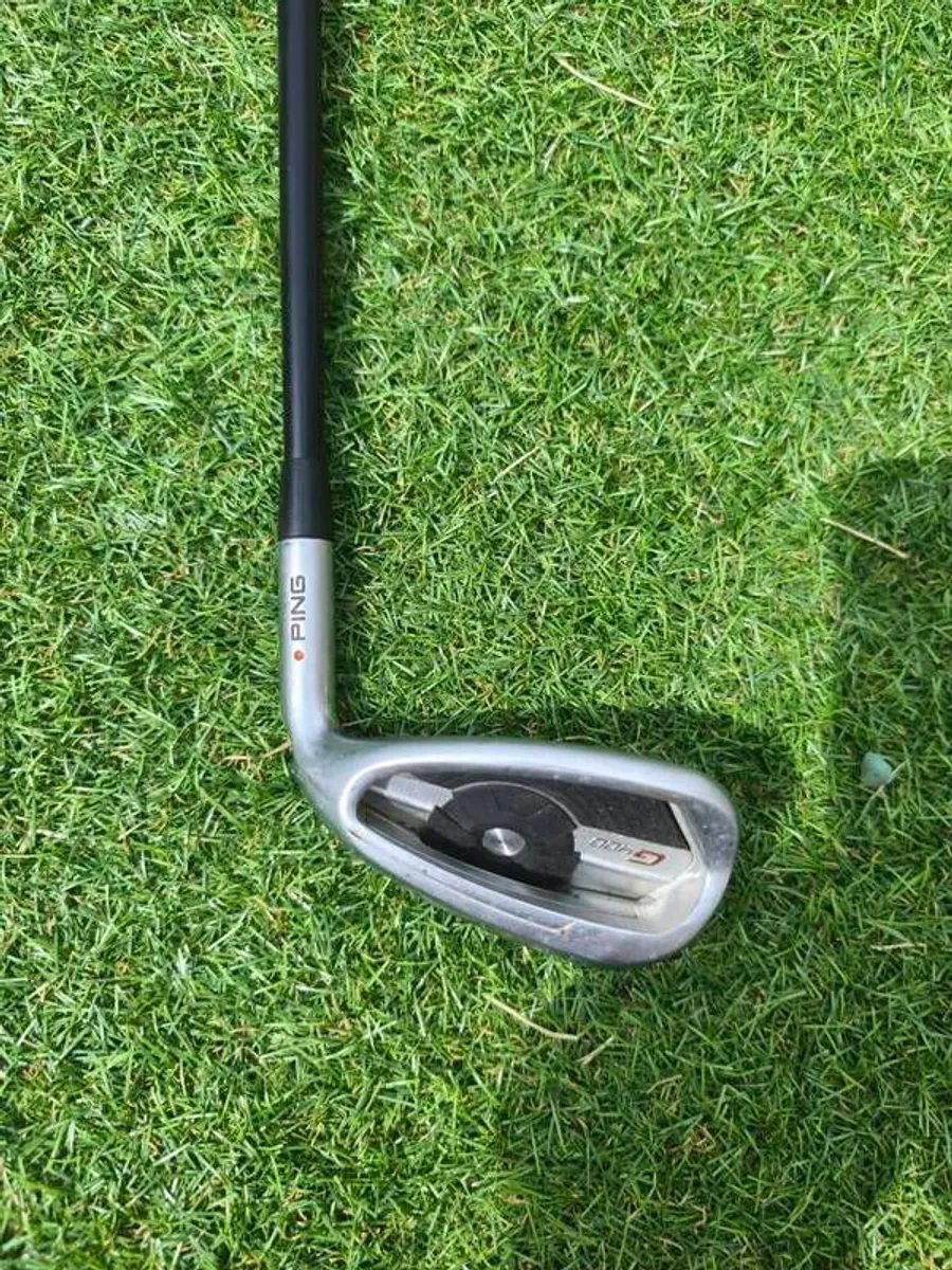 Ping G400 Golf Iron Set - Image 2