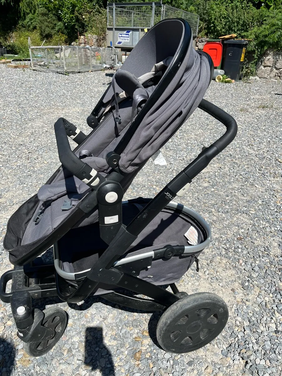 Baby buggy and maxi-cosi car seat - Image 2
