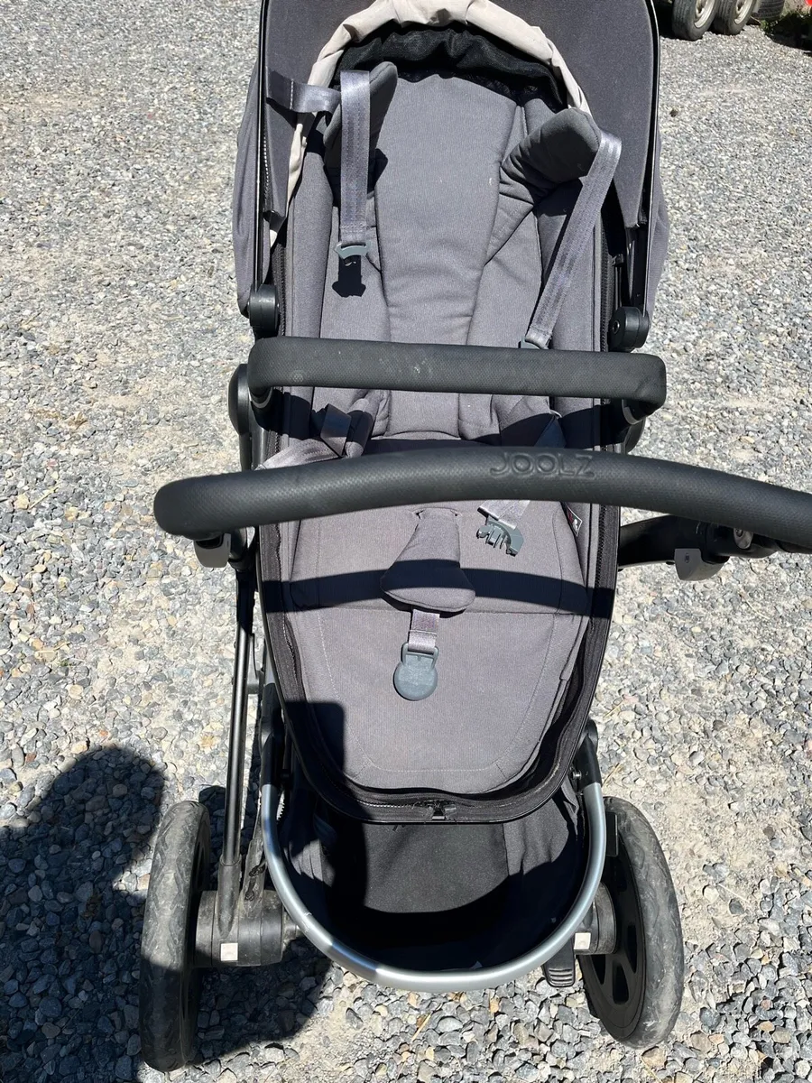 Baby buggy and maxi-cosi car seat - Image 3