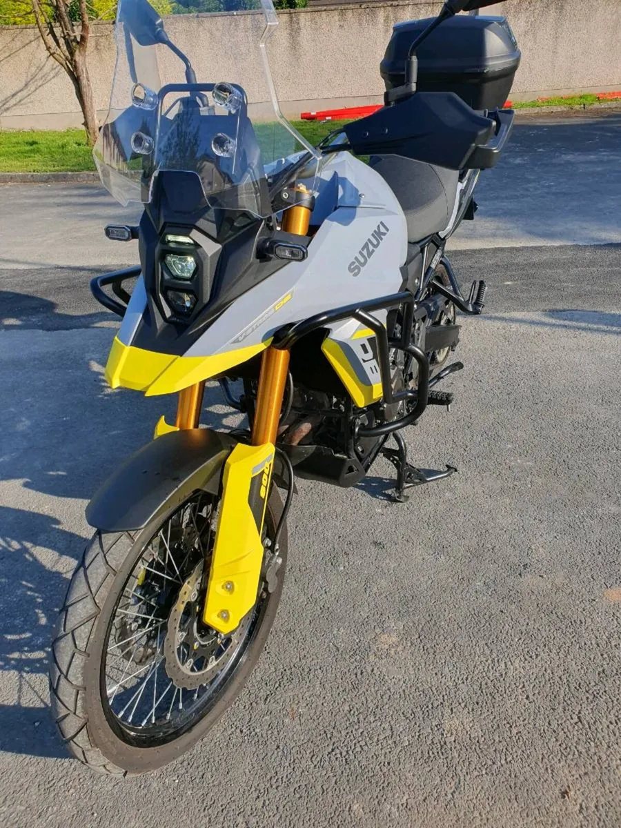 Suzuki V-Strom 800 DE - Image 1