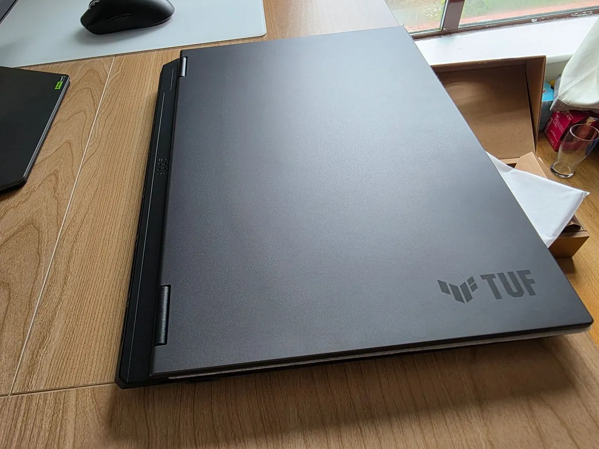 ASUS TUF A16 FA608UM | R7 260 | RTX 5060 | 16GB - Image 3