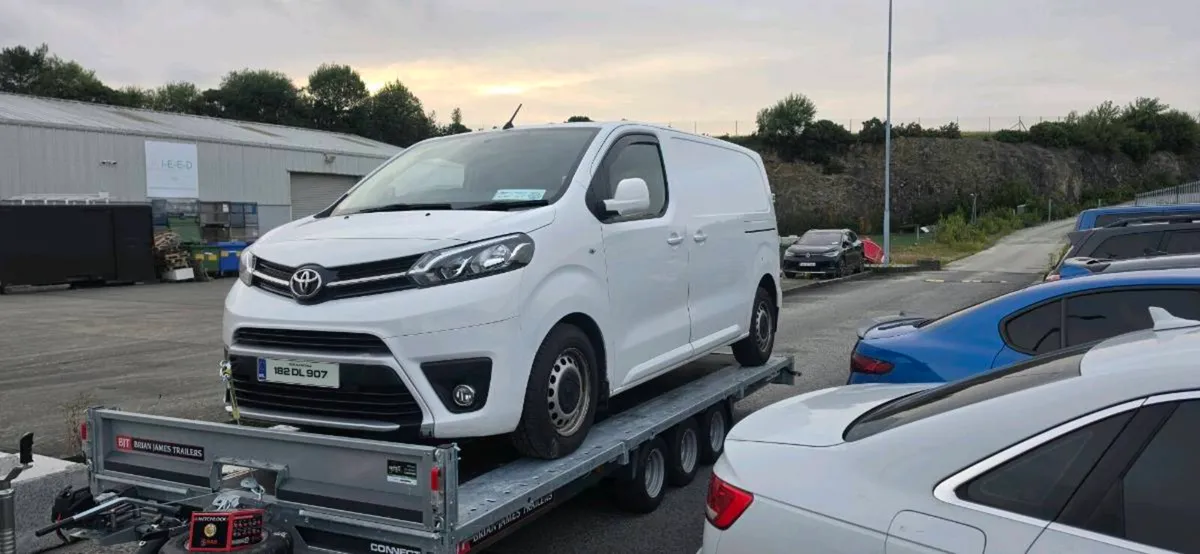 2018 Toyota Proace - Image 2