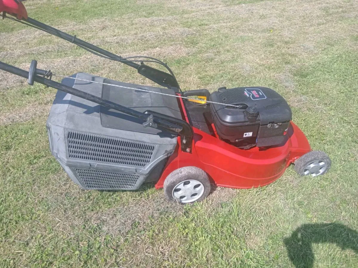 Lawnmowers - Image 3