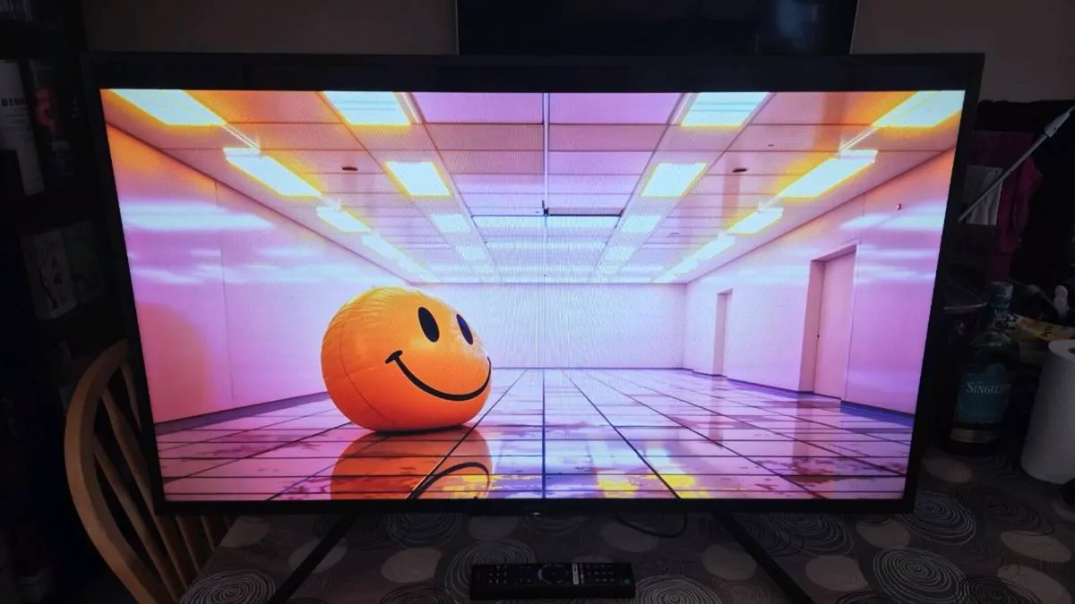 Sony 43" Bravia Smart TV - Image 4