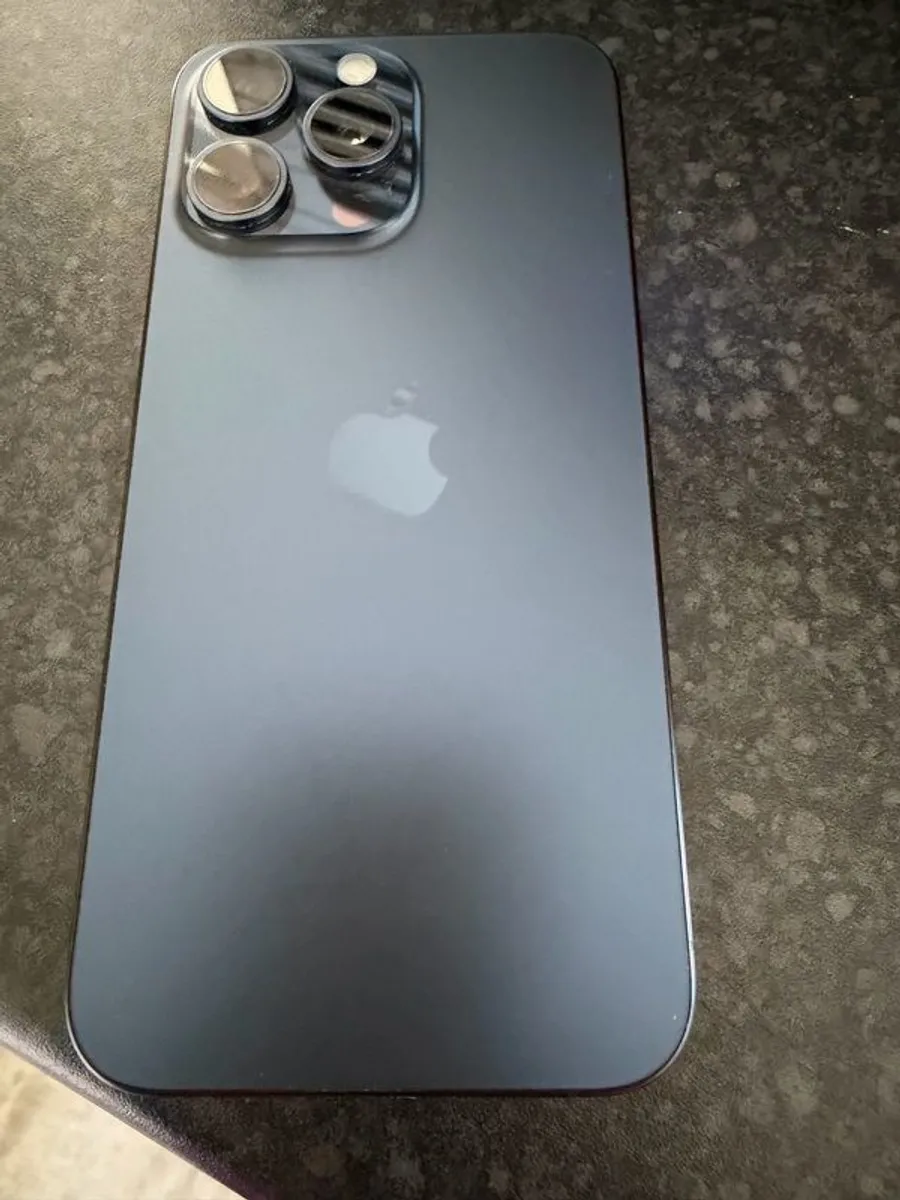 Iphone15 plus for sale - Image 3