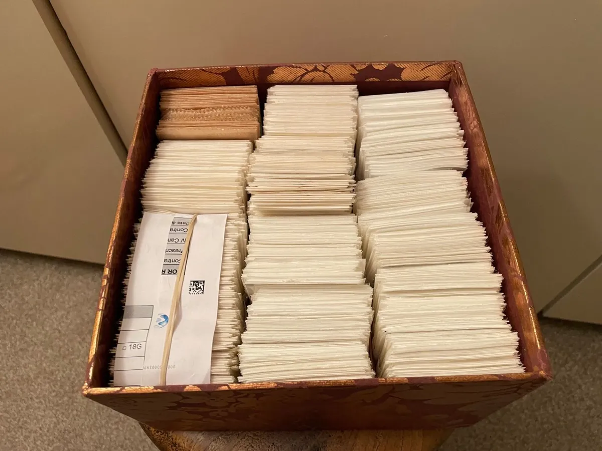 Paper/plastic bags to sort/store stamps - Image 2