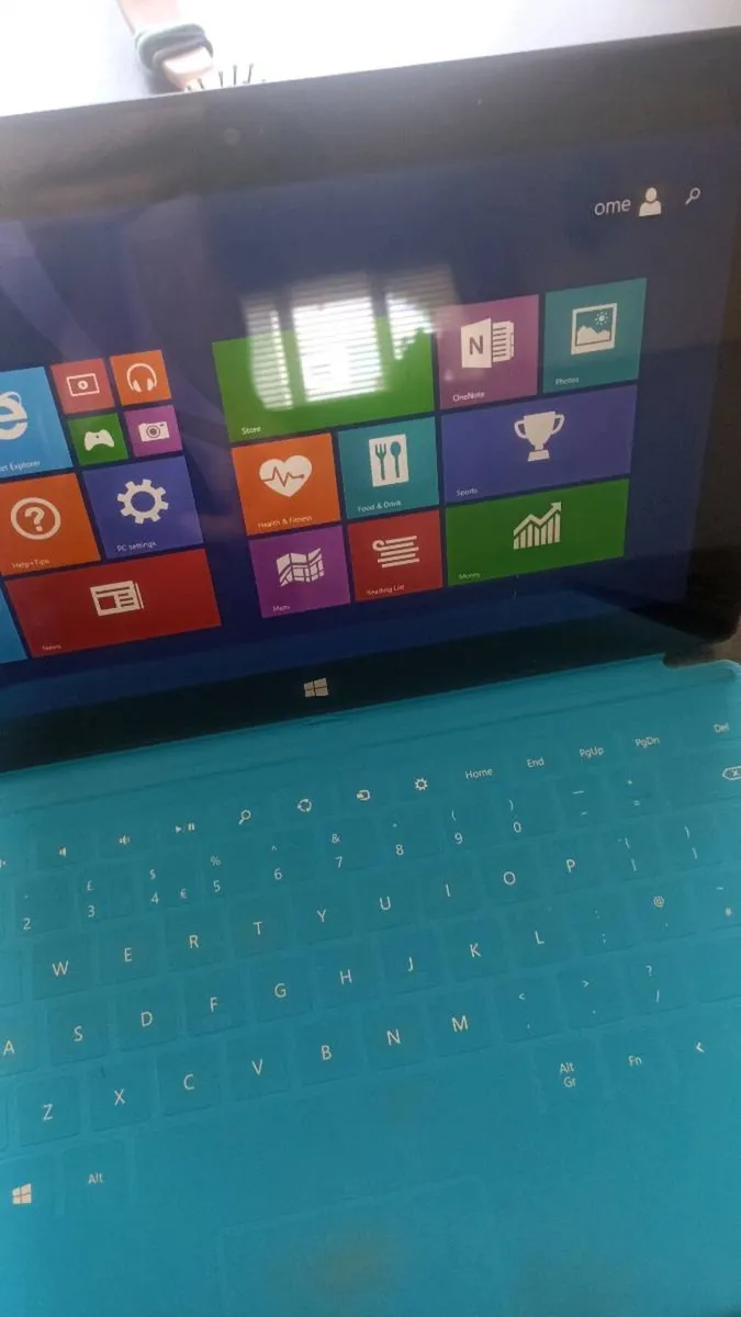 Microsoft surface tablets - Image 2
