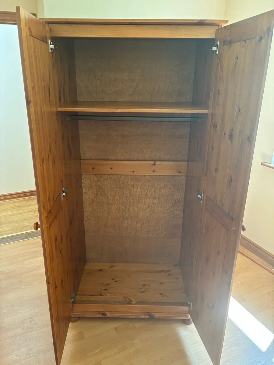 Wardrobe - Image 2