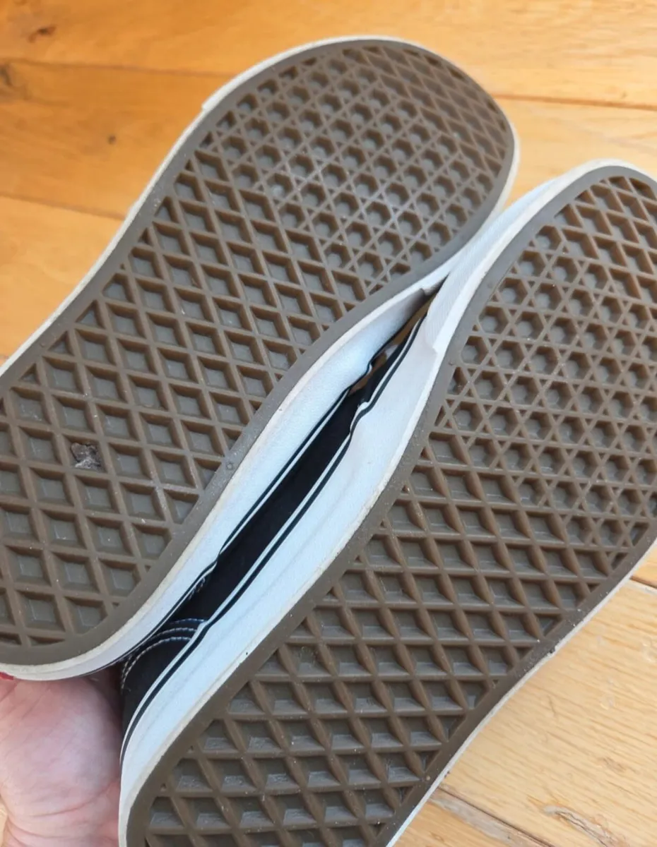 Vans shoes - Image 4