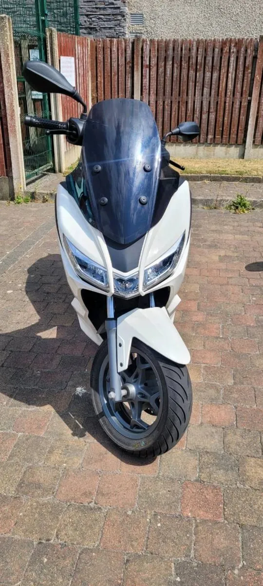 Aprilia SXR50 - Image 4