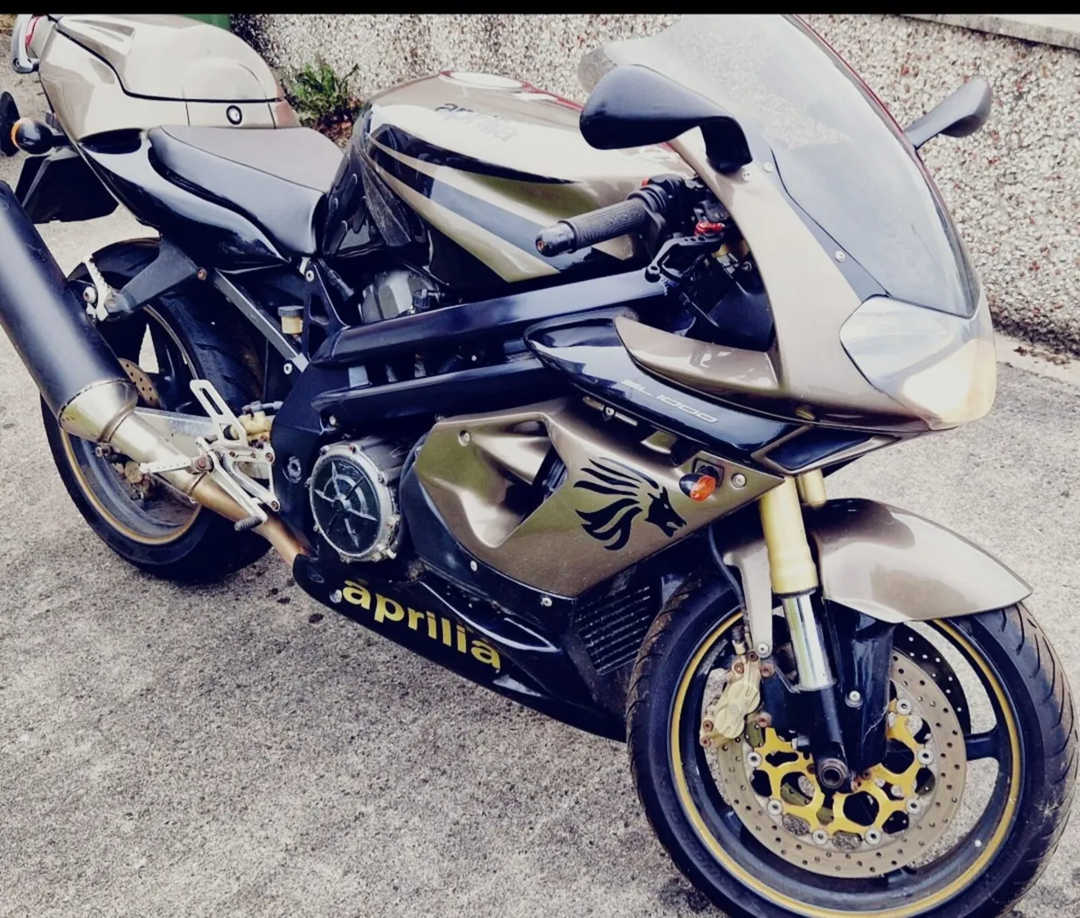 Aprilia Falco SL1000 - Image 1