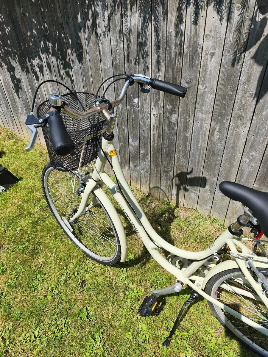 Selling my Holland Bike - Image 3