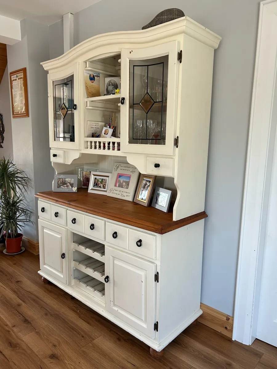 Solid pine dresser - Image 3