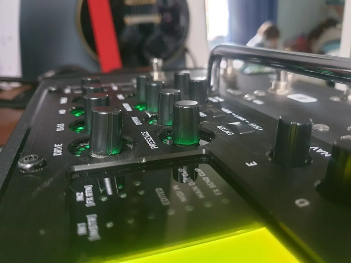 Fractal AX8 with Austin Buddy Dream Rigs - Image 4