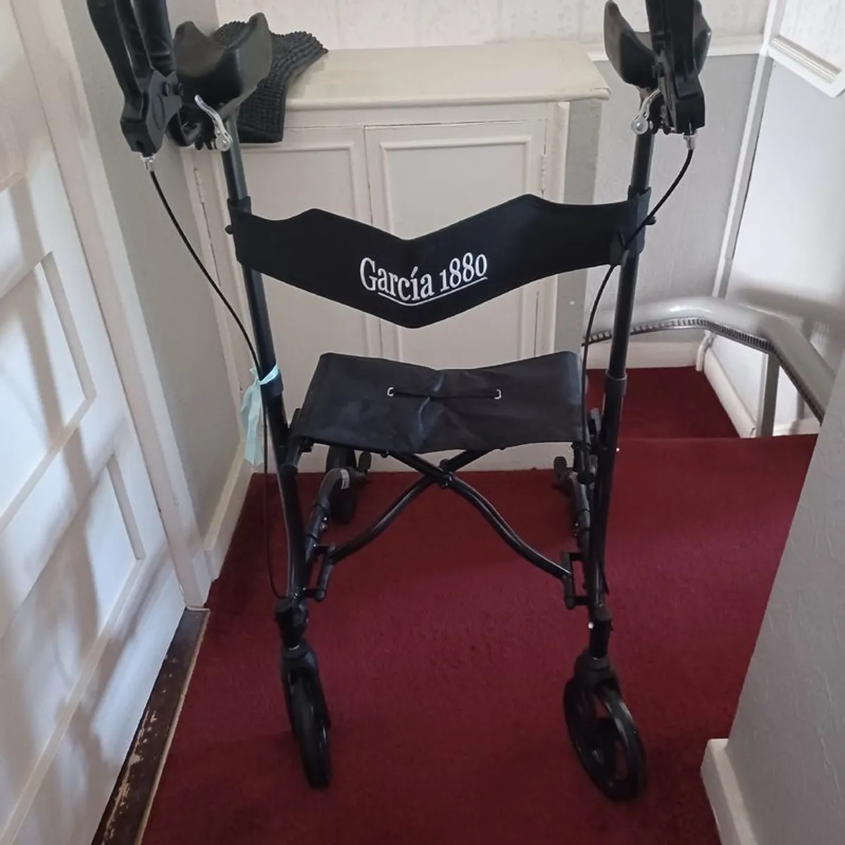 Upright Rollator with forearm support - Image 2