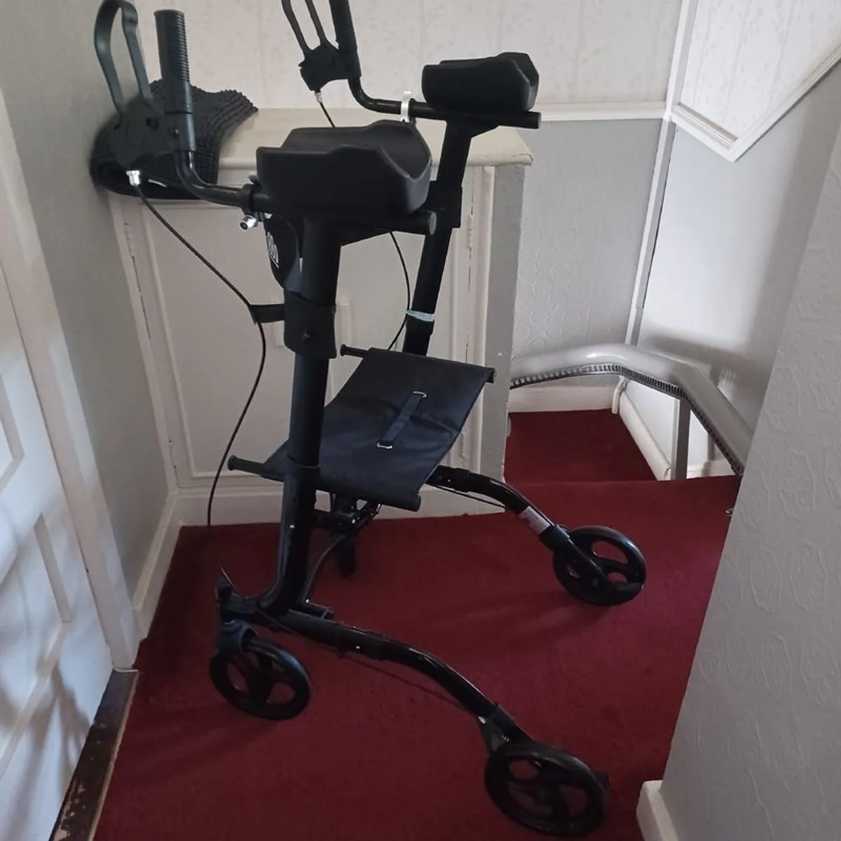 Upright Rollator with forearm support - Image 3