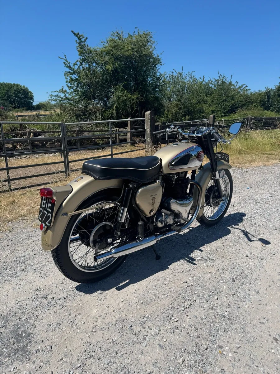 BSA A10 - Image 3