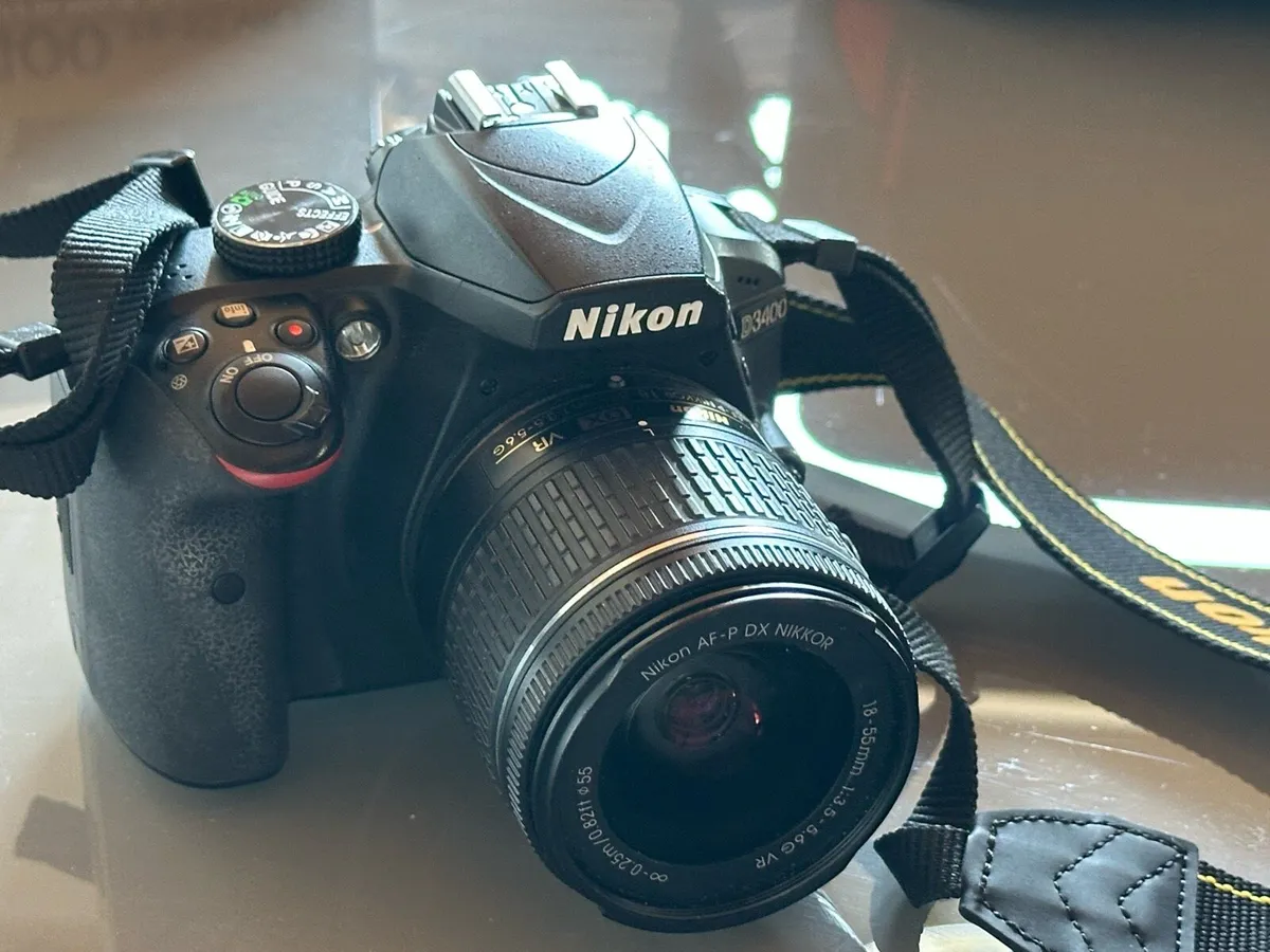 Nickon D3400 DSLR Camera Excellent Condition - Image 4