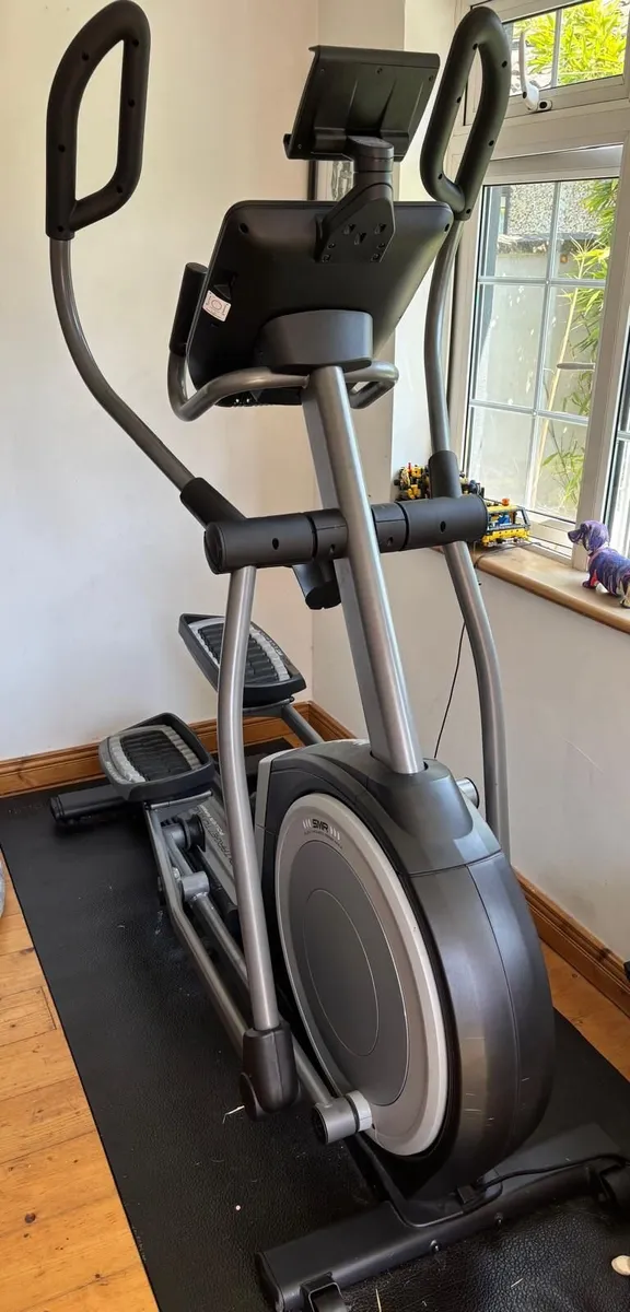 Nordictrack 14.9 commercial elliptical cosstrainer - Image 1