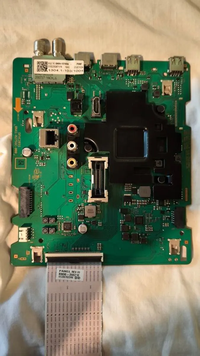 Samsung Smart TV UE50TU8500 - Image 3