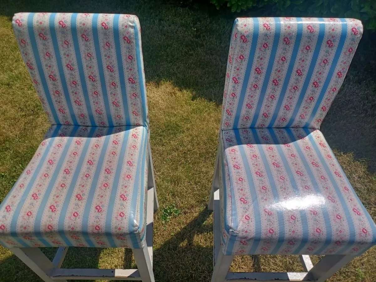 Kitchen Island Chairs x 2 - Image 2