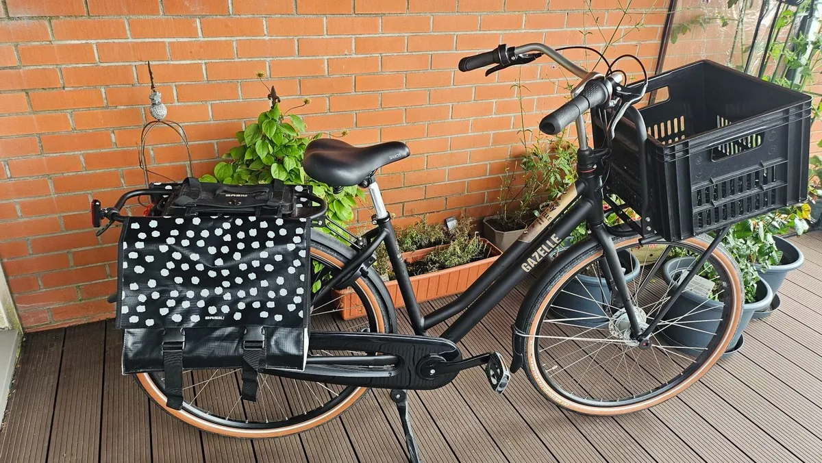 Dutch Gazelle Heavy Duty bicycle - Image 2