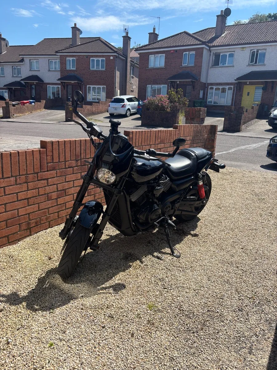 Harley Davidson Street Rod - Image 1