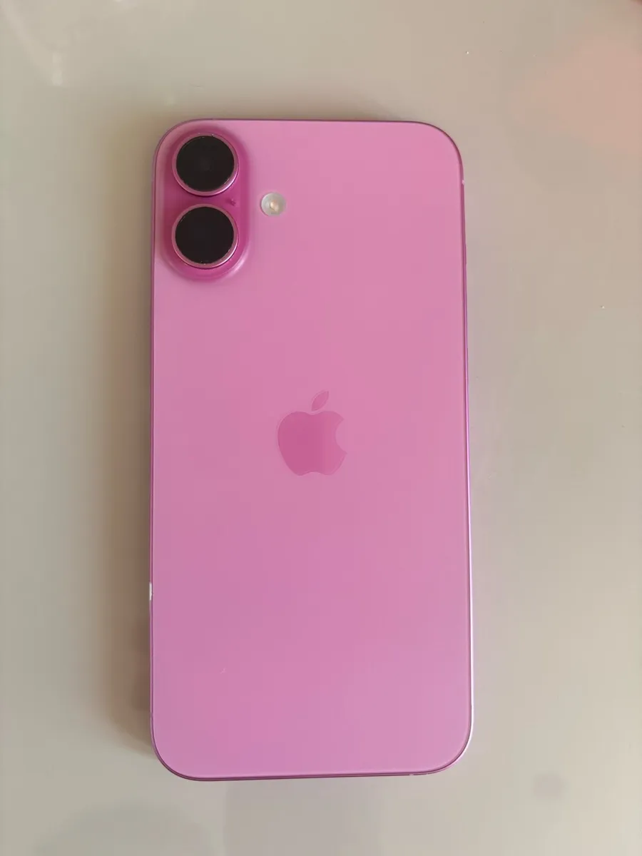 iPhone 16 plus - Image 1