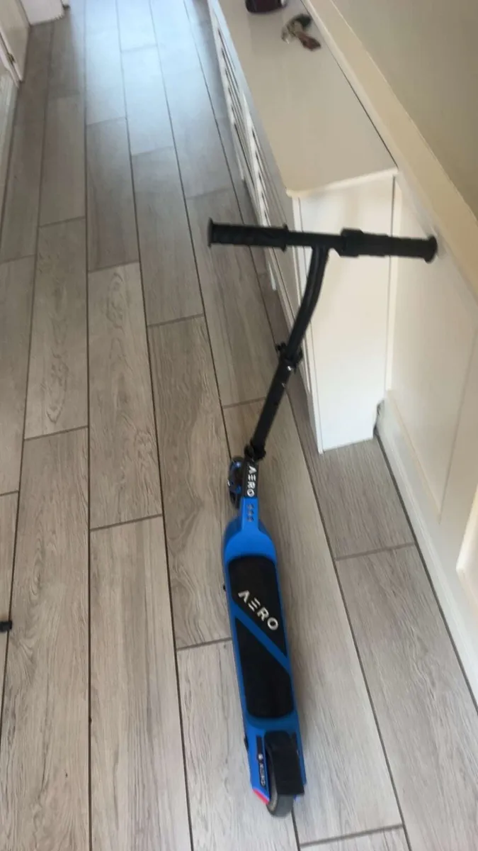 E scooter for children for summer - Image 1