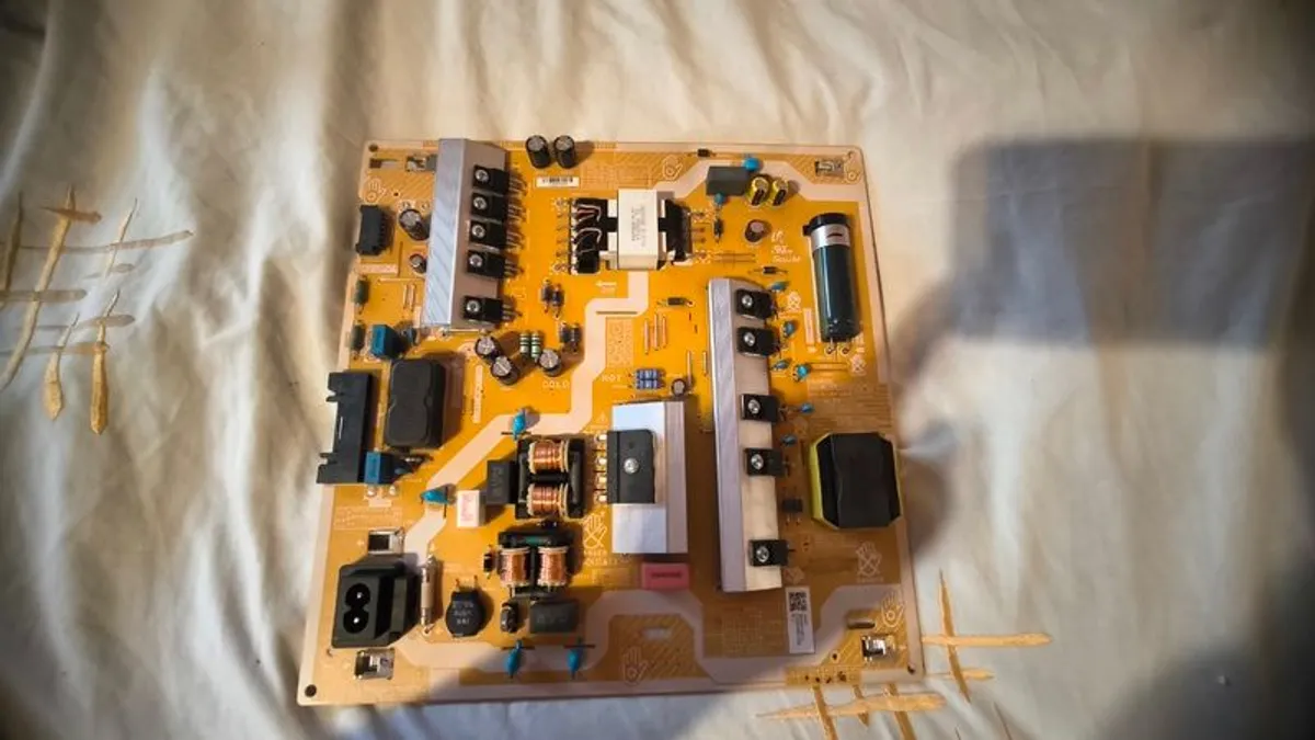Samsung UE50TU8500 TV Parts Main Board, Power Board, Remotes, Speakers and More - Image 3